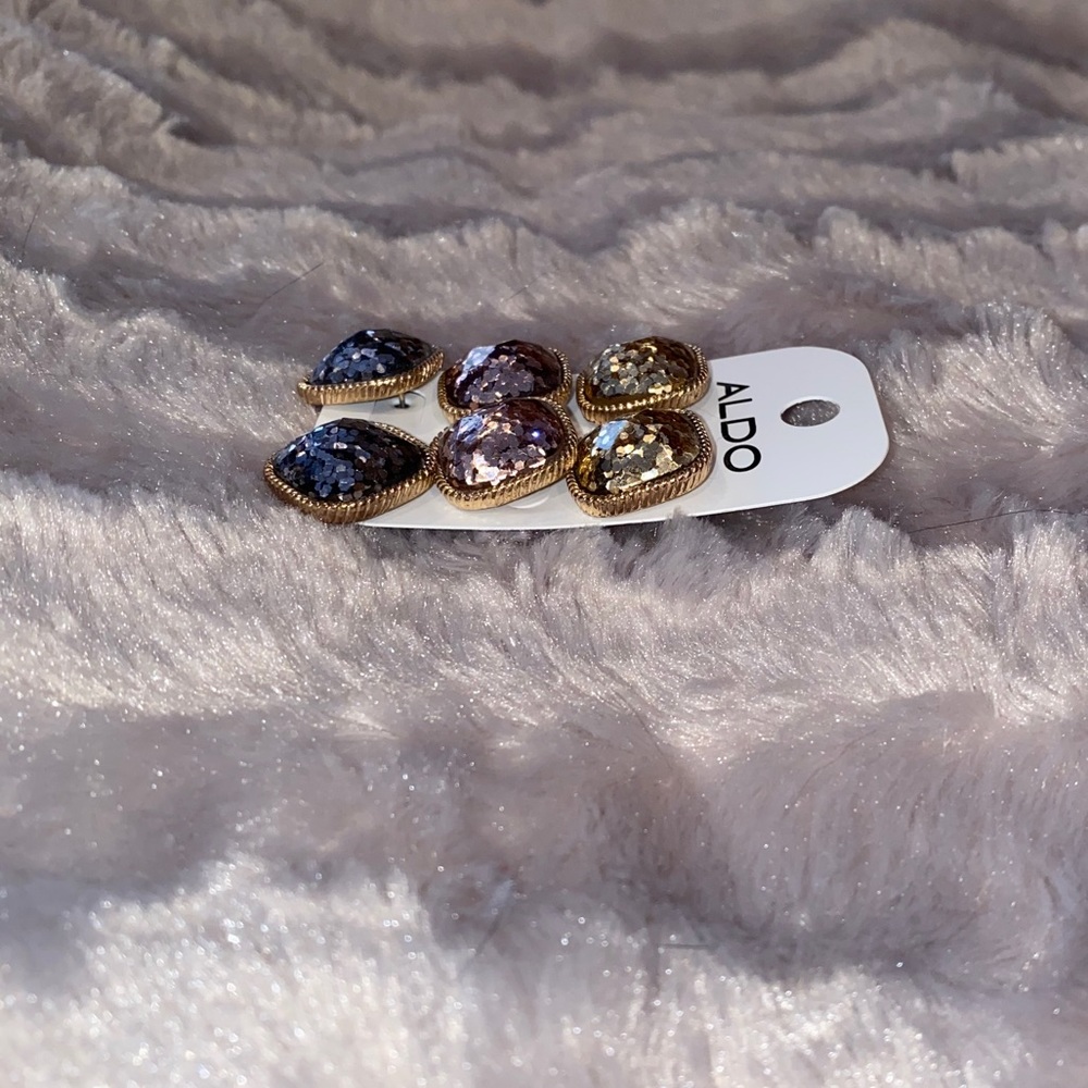 3/$21 ALDO Statement Earnings Set - Picture 3 of 3